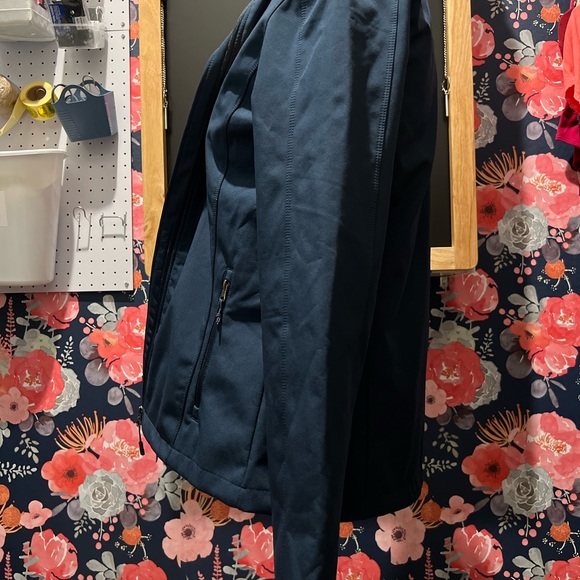 Texas A&M Commerce Alumni Relations Jacket - Picture 6 of 12